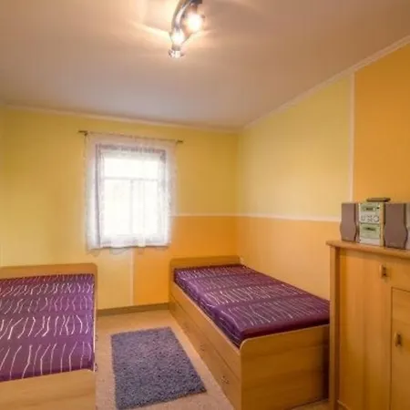 Moderne Ferienwohnung In Pillnitz