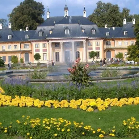 Moderne Ferienwohnung In Pillnitz * Dresden
